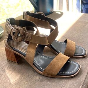 Women's Donald Pliner Brown Suede Strappy Block Heel Sandals size 8.5